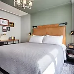 The Hoxton, Hotel