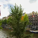 The Hoxton, Hotel 4*