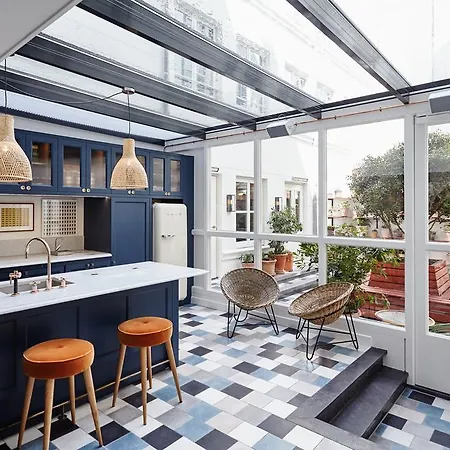 The Hoxton, מלון 4*