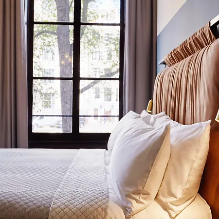 The Hoxton, Hotel 4*