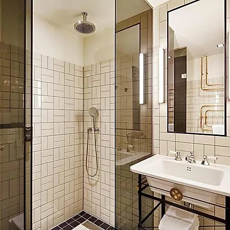 The Hoxton, 4* Amsterdam