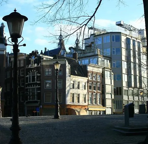 The Hoxton, Отель