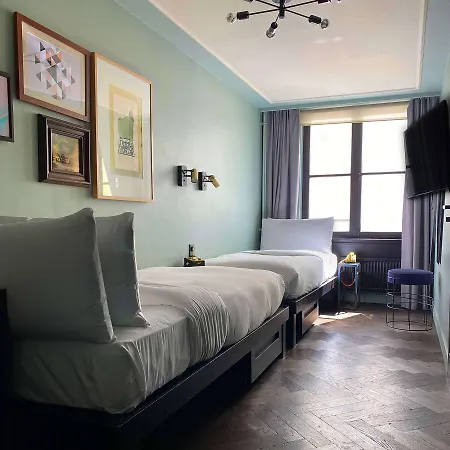Otel The Hoxton, 4*