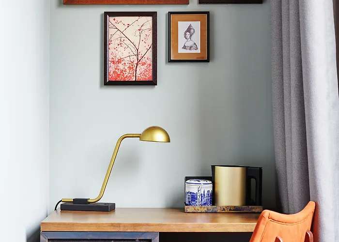 The Hoxton, Hotel 4*